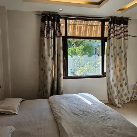 Spacious 2Bhk Apartment! New Delhi Exterior photo