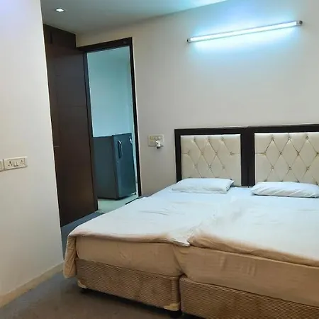Spacious 2Bhk Apartment! New Delhi Exterior photo